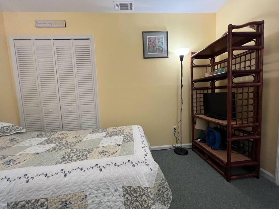 Lovely 2-Bedroom Condo With Pool Myrtle Beach Exterior foto