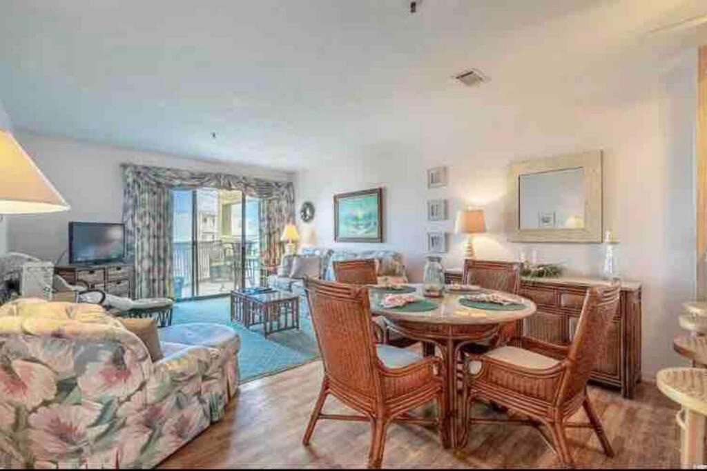 Lovely 2-Bedroom Condo With Pool Myrtle Beach Exterior foto